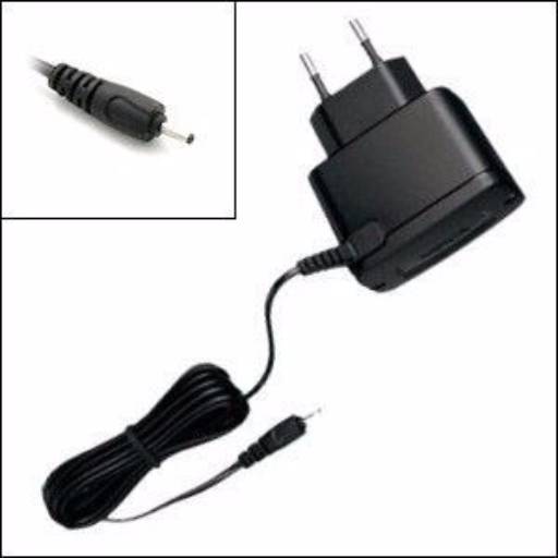 Carregador de pino fino para tablet 5V por Fael Cases e Multi Assistência Loja II