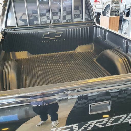 CHEVROLET SILVERADO 4.1 DLX CABINE SIMPLES- 1998 em Botucatu, SP por AJ Veículos