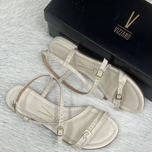 Rasteirinha adulta Vizzano em Uberlândia, MG por Lojas Dom Flavittos