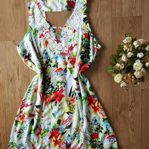 Comprar o produto de Vestido estampado em Vestidos pela empresa Dona Nina Boutique em Bauru, SP por Solutudo