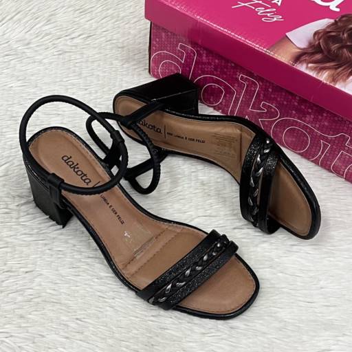 Tamanco adulto Dakota em Uberlândia, MG por Lojas Dom Flavittos