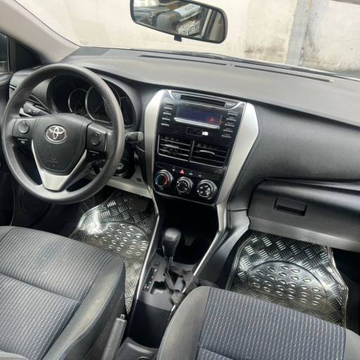 TOYOTA YARIS 1.5 XL LIVE 2020 em Botucatu, SP por Ricardo Veículos Multimarcas
