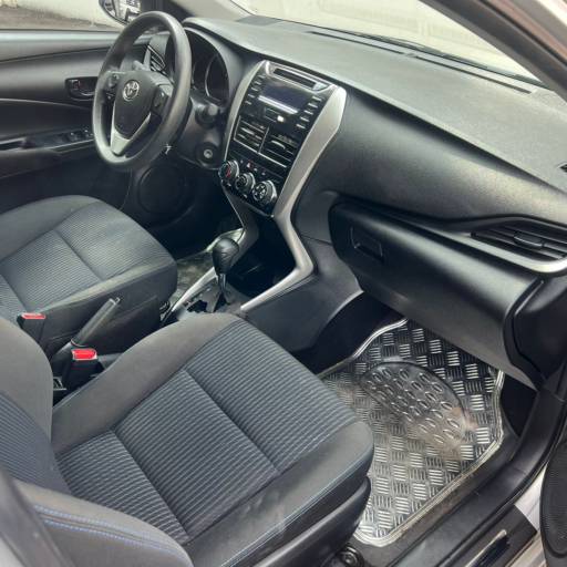 TOYOTA YARIS 1.5 XL LIVE 2020 em Botucatu, SP por Ricardo Veículos Multimarcas