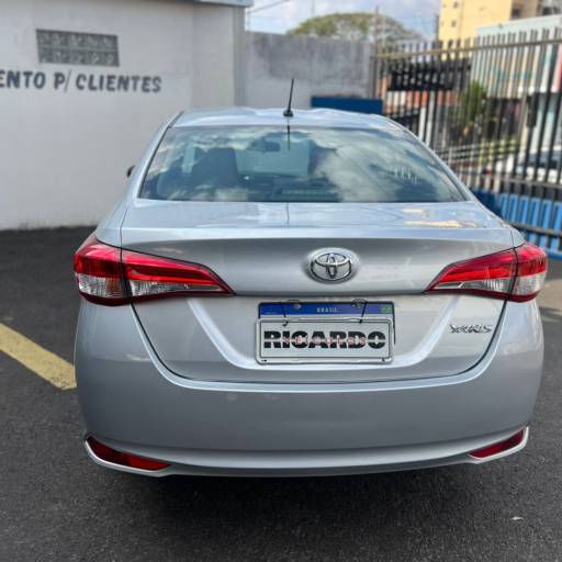 TOYOTA YARIS 1.5 XL LIVE 2020 em Botucatu, SP por Ricardo Veículos Multimarcas