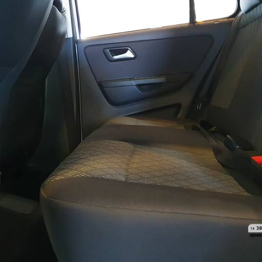 VOLKSWAGEN FOX 1.6 4P MSI TRENDLINE FLEX- 2015/2016 em Botucatu, SP por AJ Veículos