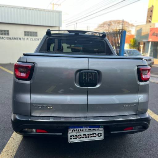 FIAT TORO FREEDOM 1.8 FLEX 2020 em Botucatu, SP por Ricardo Veículos Multimarcas