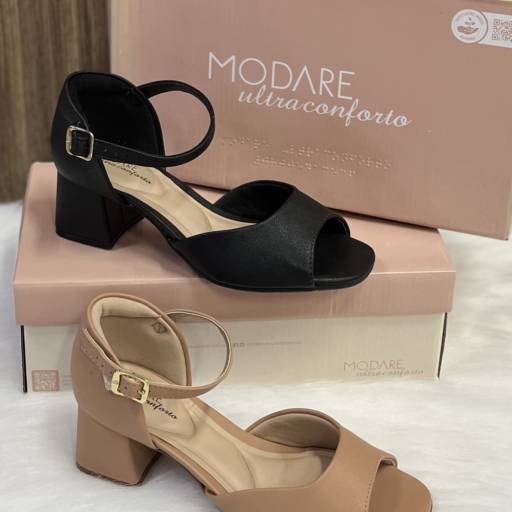 Sandália salto Modare