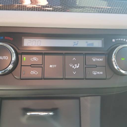 COROLLA XEI 2.0 FLEX AUTOMÁTICO 2015 por Virtual Carros Particulares