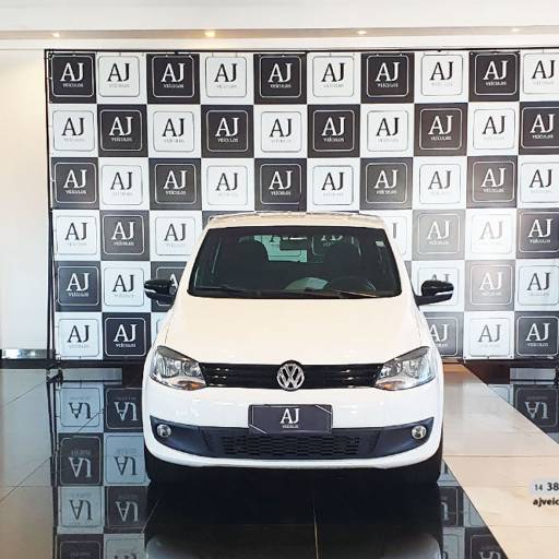 VOLKSWAGEN FOX 1.0 4P SELEÇÃO FLEX- 2014 em Botucatu, SP por AJ Veículos