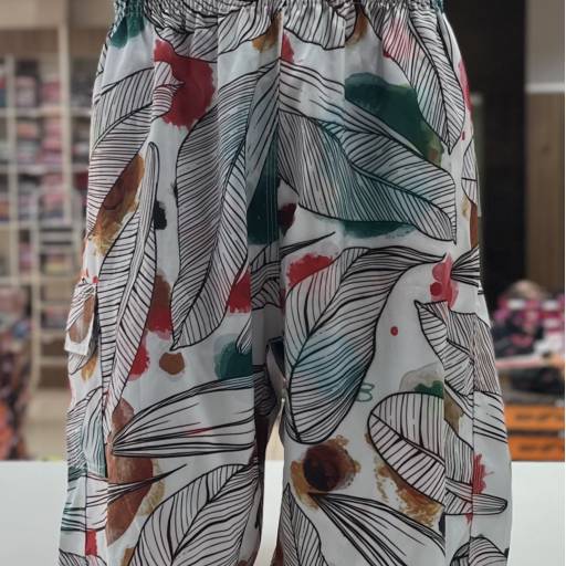 Bermuda adulta DLP em Uberlândia, MG por Lojas Dom Flavittos