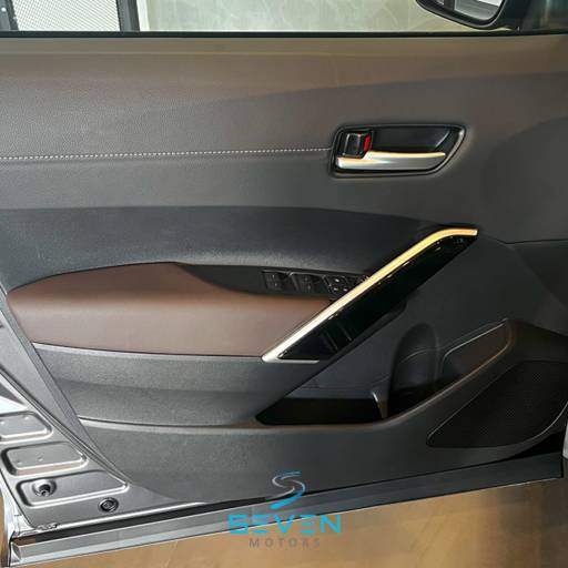 TOYOTA COROLLA CROSS 2.0 16V 4P FLEX VVT-IE XRE DIRECT SHIFT AUTOMÁTICO CVT- 2025/2026 em Botucatu, SP por Seven Motors Concessionária