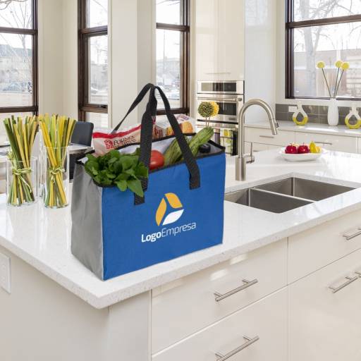 18606 Sacola Poliéster 25L com Bolso Térmico em São José do Rio Preto, SP por Public Gráfica e Brindes