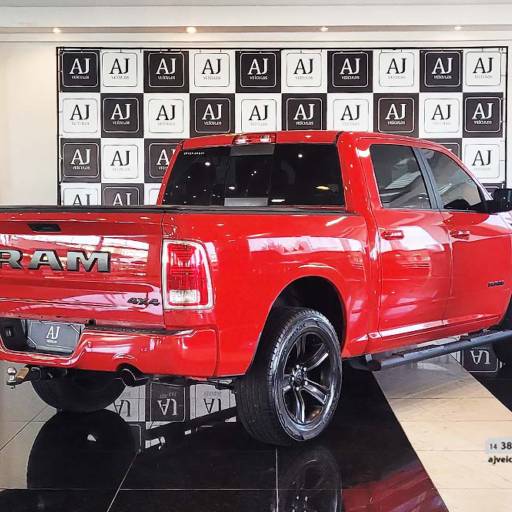 RAM CLASSIC 5.7 V8 32V 4P HEMI LARAMIE AUTOMÁTICO- 2022 em Botucatu, SP por AJ Veículos