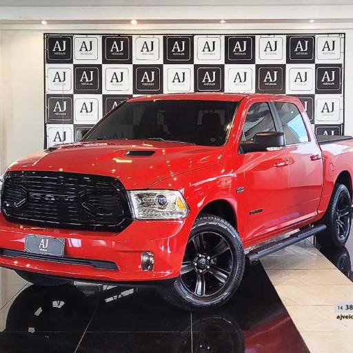 RAM CLASSIC 5.7 V8 32V 4P HEMI LARAMIE AUTOMÁTICO- 2022 em Botucatu, SP por AJ Veículos
