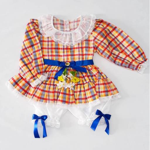 3228 - Vestido junino tamanho 1 - varejo em Tietê, SP por Fantasia & Folia