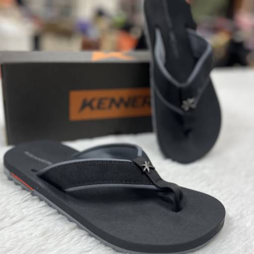 Chinelo Kenner masculino adulto  em Uberlândia, MG por Lojas Dom Flavittos