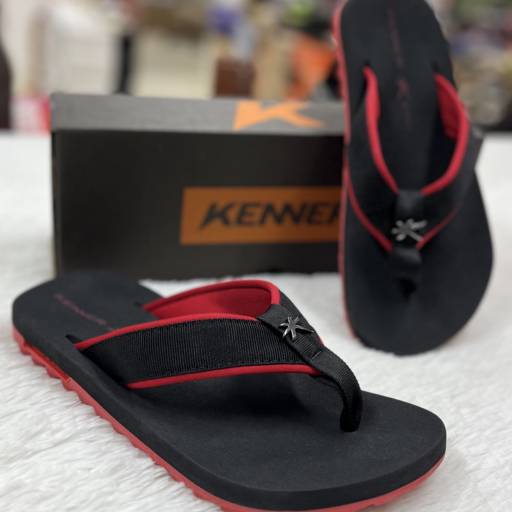 Chinelo Kenner masculino adulto  em Uberlândia, MG por Lojas Dom Flavittos