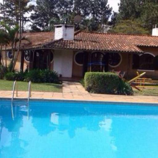 Sítio 1 Al. proxímo a Estrada do Vinho / Código do Imóvel: 27618 por Aj Rodrigues Negocios Imobiliarios Ltda