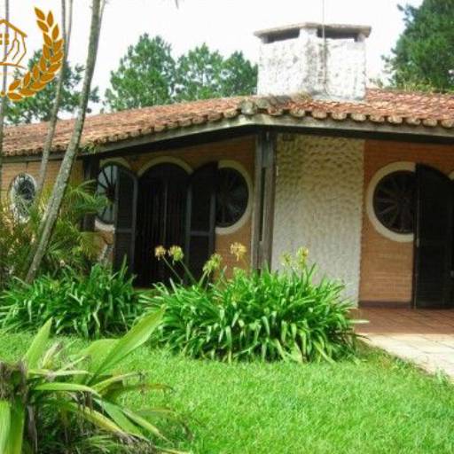 Sítio 1 Al. proxímo a Estrada do Vinho / Código do Imóvel: 27618 por Aj Rodrigues Negocios Imobiliarios Ltda