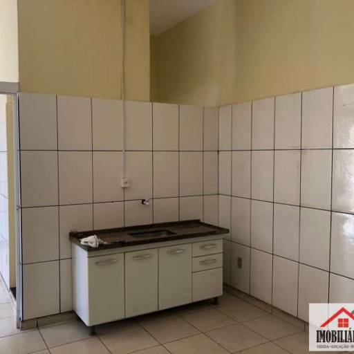 SALÃO PARA ALUGAR NO BAIRRO VILA INDUSTRIAL EM JAU-SP em Jaú, SP por  Imobiliária Perlati