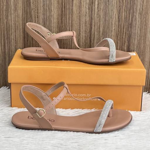 Rasteirinha adulta Beira Rio em Uberlândia, MG por Lojas Dom Flavittos