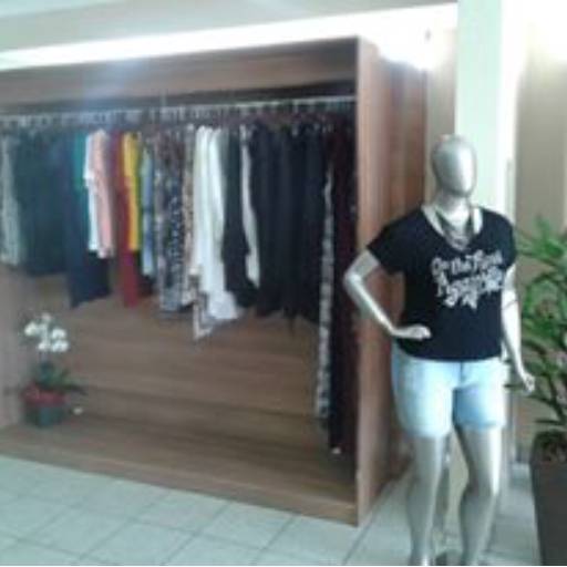 LOJA DE ROUPA  por BJA Marcenaria