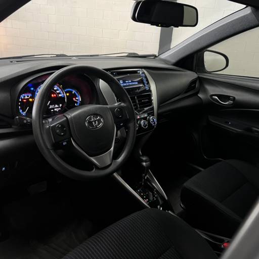 YARIS XL 1.3 2019 AT em Esteio, RS por L&M Veículos YARIS XL 1.3 2019 AT em Esteio, RS por L&M Veículos