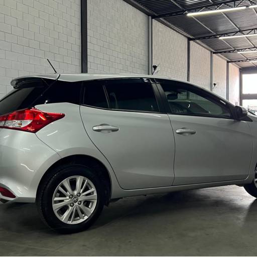YARIS XL 1.3 2019 AT em Esteio, RS por L&M Veículos YARIS XL 1.3 2019 AT em Esteio, RS por L&M Veículos