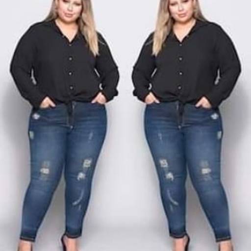 Calça Jeans Skinny Destroyed ( Semelhante a essa Disponível no Tamanho: 50) em Bauru, SP por Blessing Store 