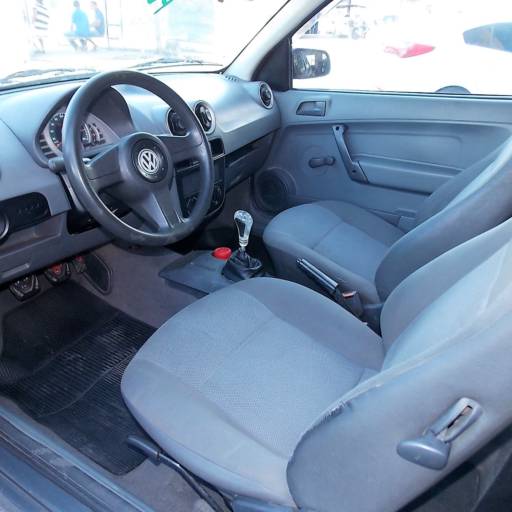 GOL G IV 1.0 - 2006 - FLEX - CINZA  - 2 PORTAS por Top Car Veículos