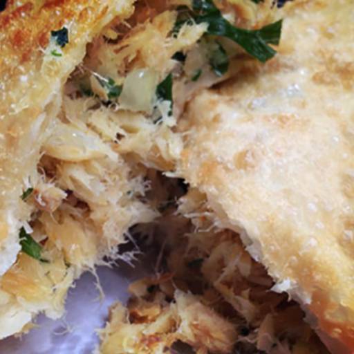 Pastel de bacalhau com catupiry