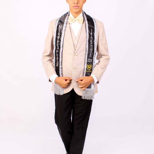 Cesar Augusto Oliver Vieira em Jundiaí, SP por Miss e Mister Ibero América