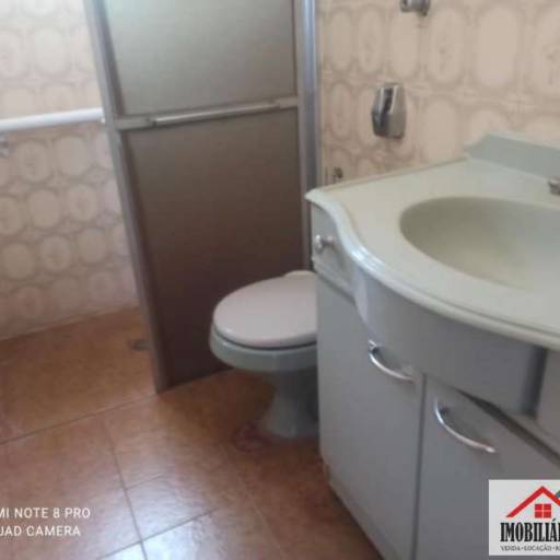 CASA PARA VENDA NO BAIRRO JARDIM DAS PAINEIRAS EM JAÚ-SP em Jaú, SP por  Imobiliária Perlati