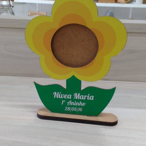 Toten de mesa personalizado em MDF por Max Digital - Salgado Filho
