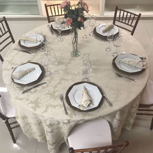 Toalha Adamascada por Mary Locação