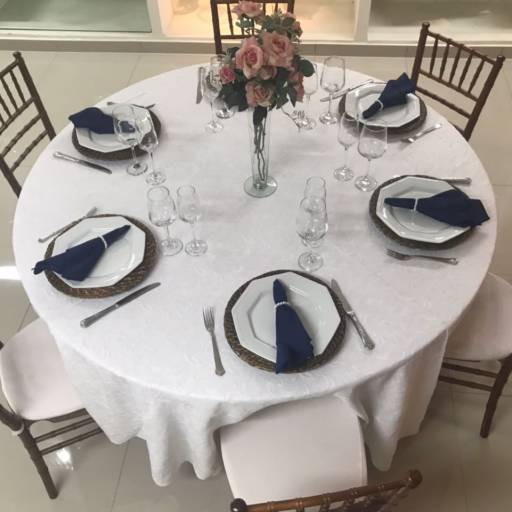 Toalha Adamascada por Mary Locação