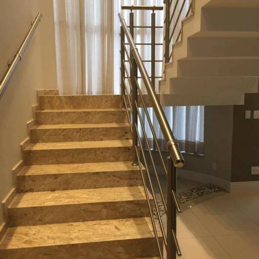 Corrimão de escada inox escovado por Serralheria Spaço Corrimão