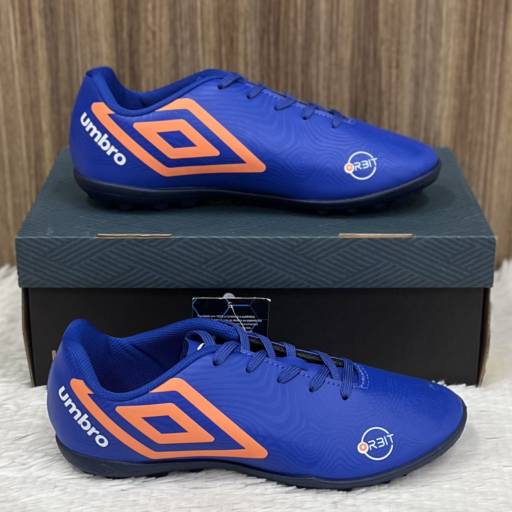 Chuteira adulta Umbro Society em Uberlândia, MG por Lojas Dom Flavittos