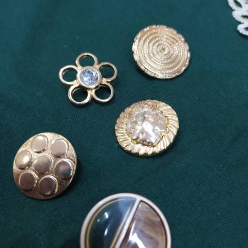 BOTOES EXCLUSIVOS em Foz do Iguaçu, PR por Real Aviamentos