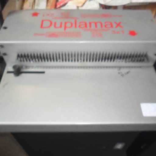 Manutenção de encadernadora de wire-o Lassane, Duplamax, Marpax