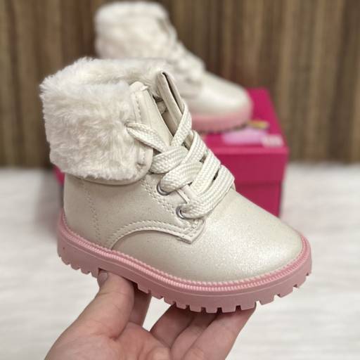 Bota infantil Molekinha