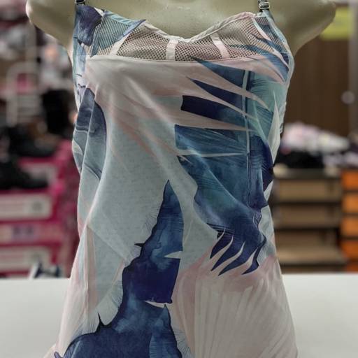 Blusa adulta Kênia Camões