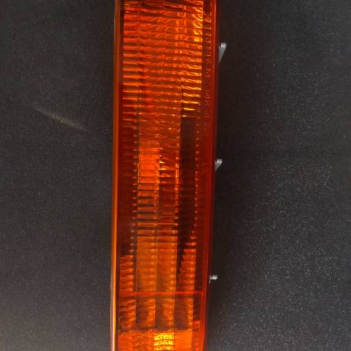 LANTERNA DIANTEIRA AMBAR F1000 - 98 - INFERIOR em Itupeva, SP por Spx Acessórios e Autopeças