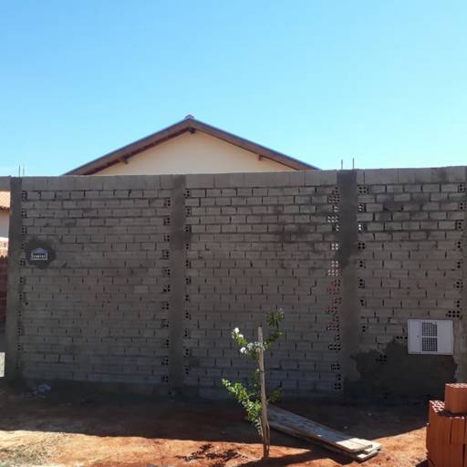Muro e cobertura em Bauru por JW. Batista Construções e Azulejista