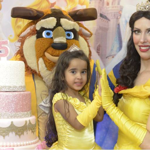 Personagem vivo bela e a fera bh