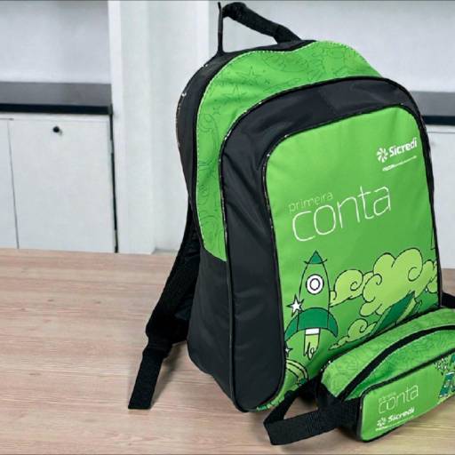 Kit com Mochila Personalizada