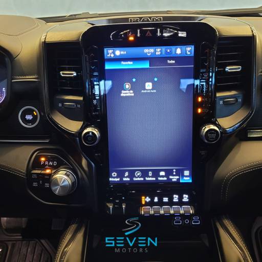 RAM 1500 5.7 V8 LIMITED CABINE DUPLA 4X4 AUTOMÁTICO- 2023 em Botucatu, SP por Seven Motors Concessionária