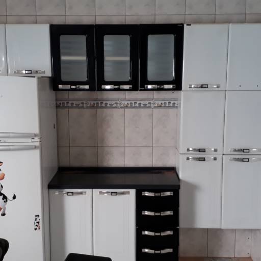 Comprar o produto de Armário de cozinha  em A Classificar pela empresa Elias Montador de Móveis em Avaré, SP por Solutudo