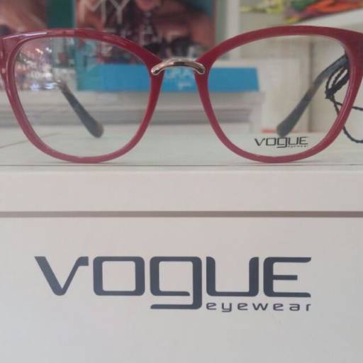 Comprar o produto de Vogue 5121L em Vogue pela empresa Ótica Foco em Dourados, MS por Solutudo