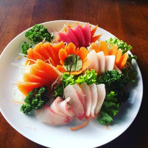 Sashimi dos 2 peixes em Americana, SP por Hioto Sushi